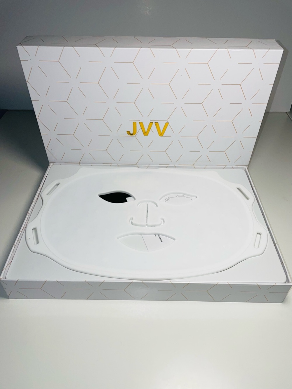 NIB 7-Color LED Light Face Mask
